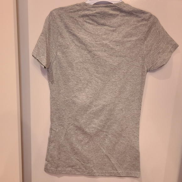 🎈2/$10 'Little Camper' T-shirt - Picture 2 of 4